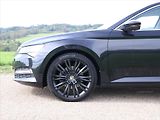Škoda Superb 2,0 TDI 147kW DSG Style 4x4 CZ - náhled 38