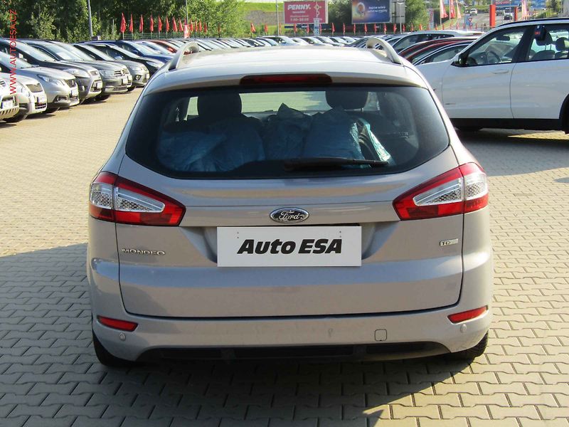 Ford Mondeo (2011) 2.0 TCDi, autoAC - fotka 5 z 17