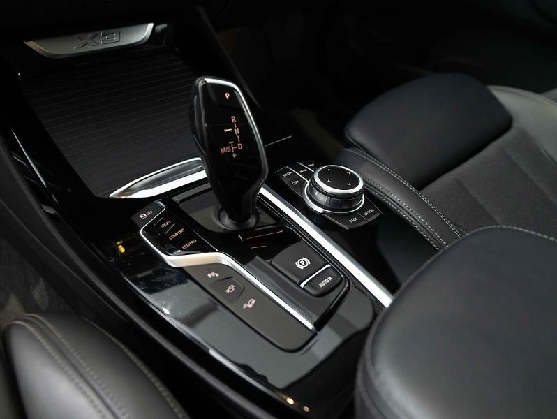 BMW X3 xDrive20d - fotka 17 z 21