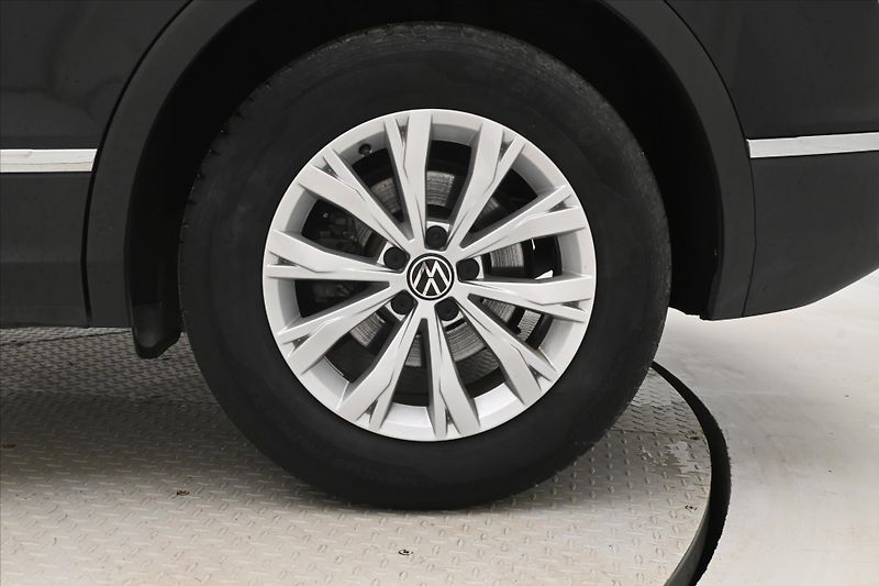Volkswagen Tiguan 2,0 TDI 110kW DSG Life Záruka - fotka 31 z 31