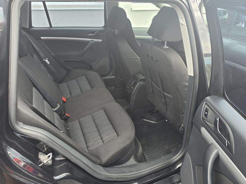 Škoda Octavia 1.6 TDI  - fotka 7 z 11