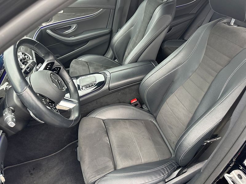 Mercedes-Benz Třídy E 400d 4MATIC kombi AMG paket - fotka 13 z 23