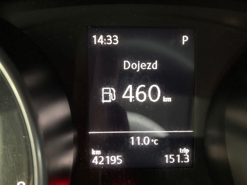 Volkswagen Golf Sportsvan (2014) 1.2 TSI  DSG 81kw - fotka 15 z 26