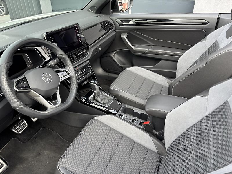 Volkswagen T-Roc (2023)  Cabriolet R-Line 1.5 TSI, AUT - fotka 13 z 16
