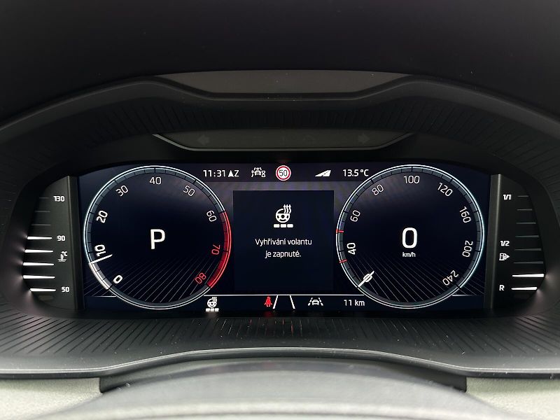 Škoda Kamiq 1.5TSi DSG 150PS LED V.Cockpit - fotka 24 z 46
