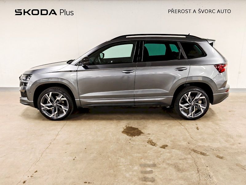 Škoda Karoq (2025) 1.5 TSI 110 kW DSG Sportline - fotka 3 z 31