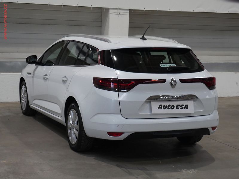 Renault Mégane (2022) 1.5dCi, 1.maj, AT, LED - fotka 4 z 21