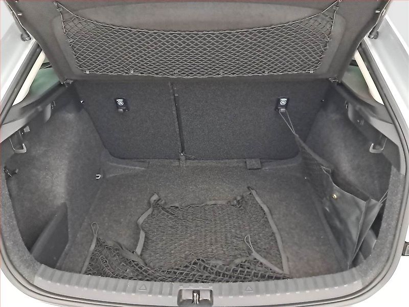 Škoda Scala (2019) Style 1.6 TDI, Tempomat - fotka 14 z 16