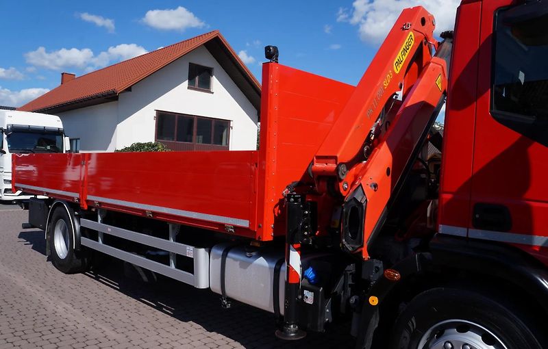 Iveco Eurocargo 180E28P 18 palet Palfinger - fotka 8 z 18