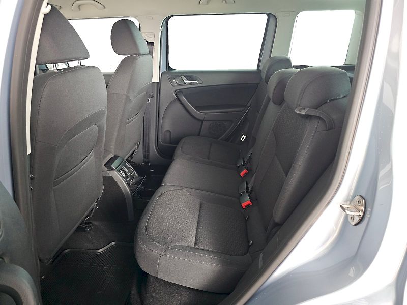 Škoda Yeti (2011) 1.4TSI 90kW EXPERIENCE NAVI XE - fotka 7 z 24