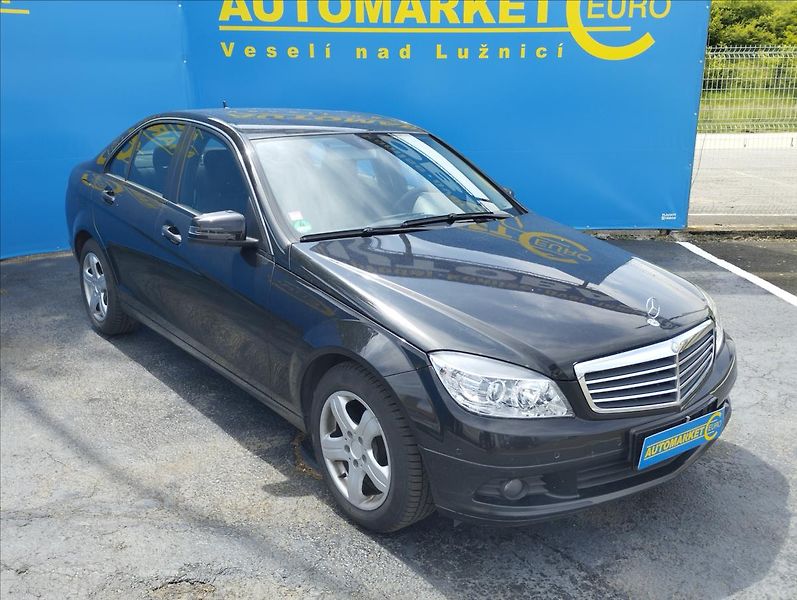 Mercedes-Benz Třídy C C180 115KW   1,8 - fotka 3 z 16