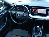 Škoda Octavia (2021) 2.0 TDI, Navi, Tempomat - náhled 7