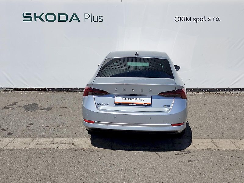 Škoda Octavia (2024) Style 1,5 Tsi 110 Kw DSg M-HEV - fotka 34 z 37