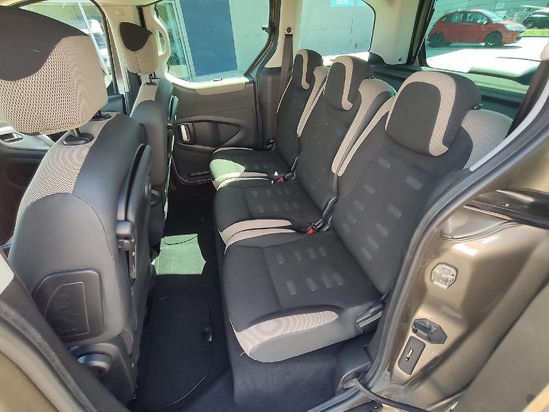 Citroën Berlingo (2014) MULTISPACE EXCLUSIVE 1.6HDI TZ - fotka 5 z 31