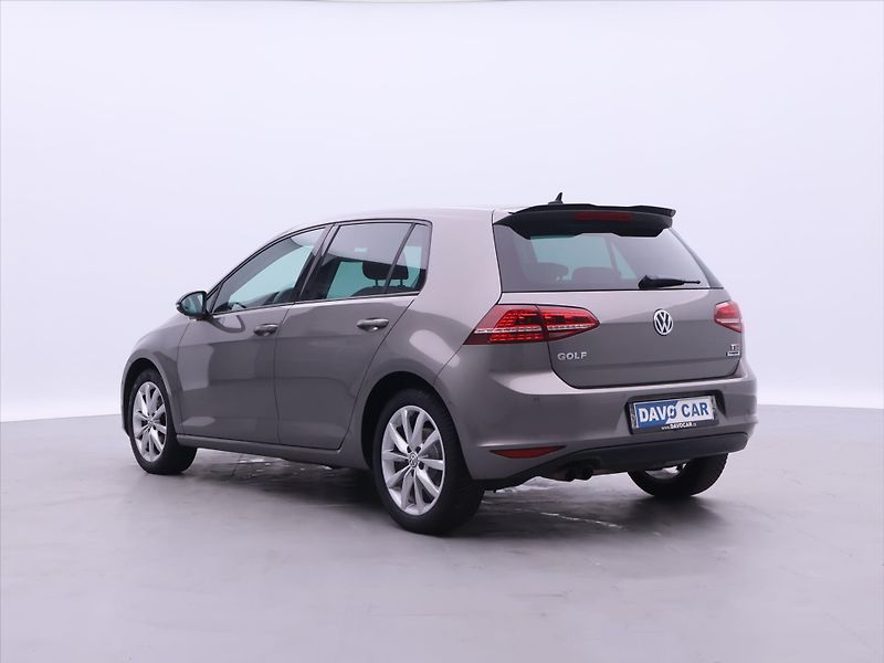 Volkswagen Golf 1,4 TSI 110kW Highline Navi - fotka 5 z 34