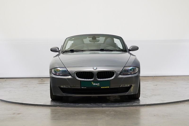 BMW Z4 - fotka 4 z 23