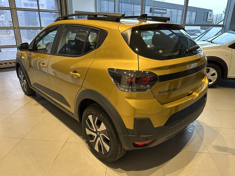 Dacia Sandero (2026) STEPWAY HYBRID 155 - ŘÍJEN - fotka 5 z 14