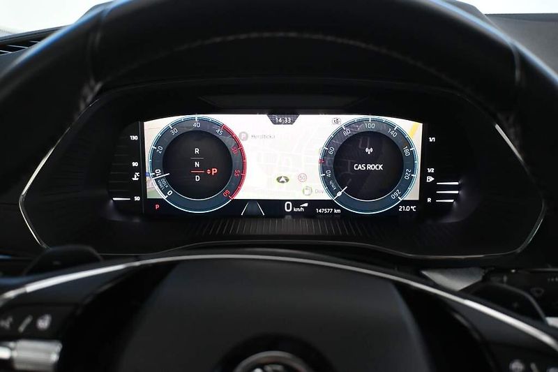 Škoda Octavia (2023) 2.0 LED DSG ACC TOUR VIRTUAL T - fotka 28 z 35