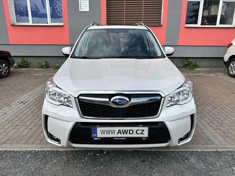 Subaru Forester (2013) 2.0XT Executive MY2013 - fotka 4 z 17