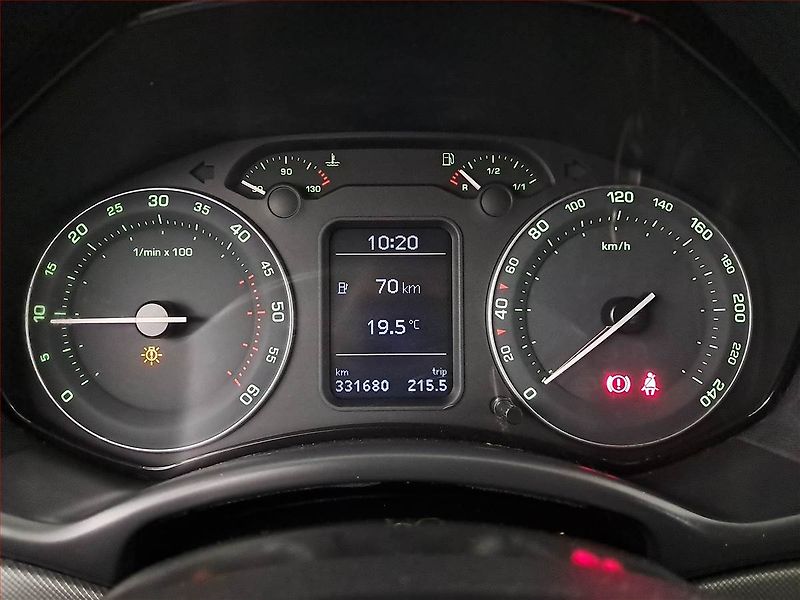 Škoda Octavia (2007) 2.0 TDI, nová STK, Tažné - fotka 11 z 15