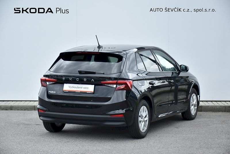 Škoda Fabia (2024) Top Selection 1.0 TSI 85kW - fotka 2 z 32