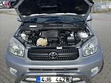 Toyota RAV4 2,0 D-4D 85kw Klima 4x4 po STK - náhled 19