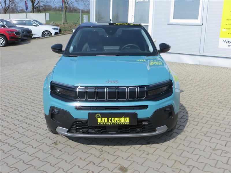 Jeep Avenger 1,2 Turbo AUT Summit JBL ČR - fotka 2 z 29