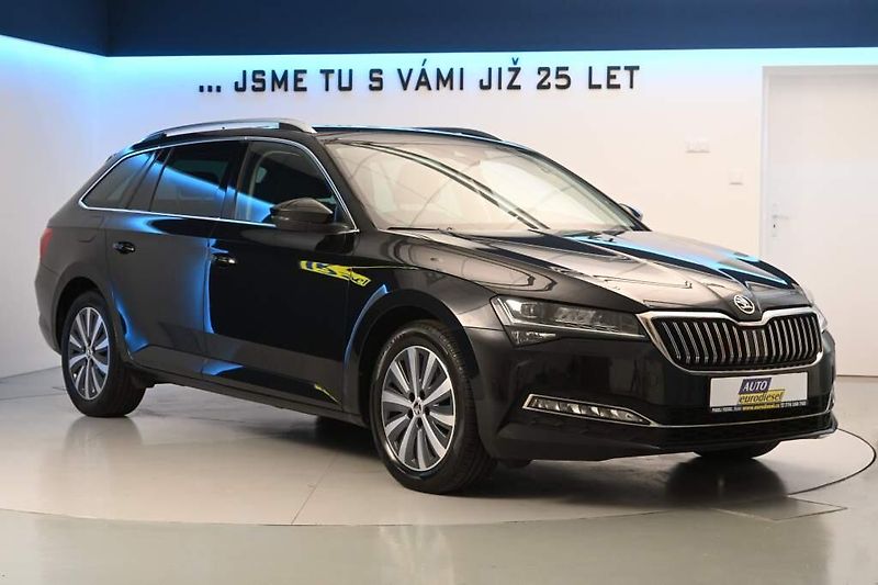 Škoda Superb (2022) 2.0 STYLE 147 KW DSG MATRIX LE - fotka 4 z 35