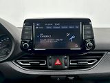Hyundai i30 (2021) Combi 1.5 T-GDI MHEV MP6 Style - náhled 13