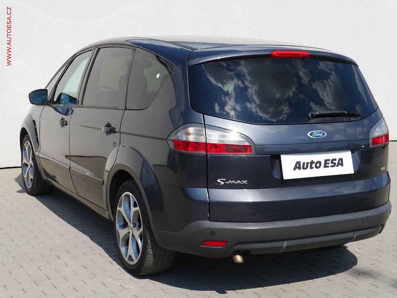 Ford S-MAX (2008) 2.0 TDCi, AC, park.asist - fotka 6 z 18