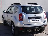 Dacia Duster (2011) 1.6i, 1.maj, AC, tažné - náhled 3