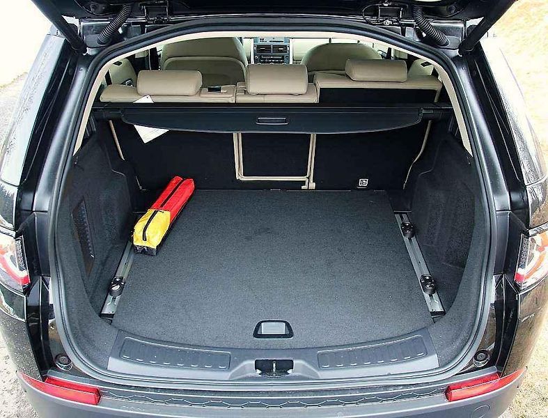 Land Rover Discovery Sport.