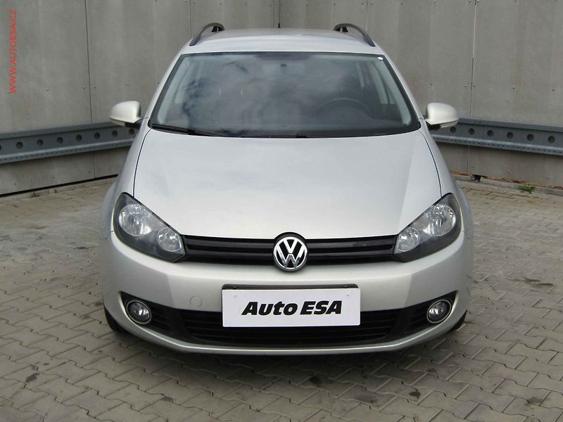 Volkswagen Golf (2010) 1.2 TSi, 2.maj,ČR, Tempo - fotka 2 z 17