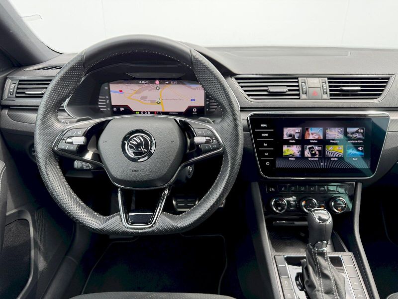 Škoda Superb (2024) Combi 2.0TSI 140kW DSG SportLi - fotka 9 z 35