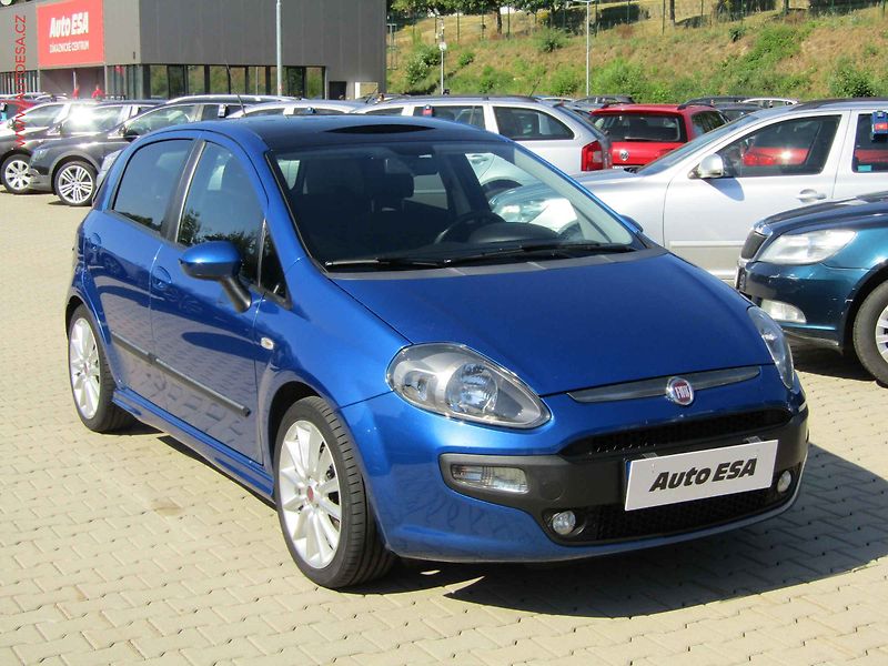 Fiat Punto Evo (2010) 1.4T, AC, výhřev sed - fotografie inzerátu