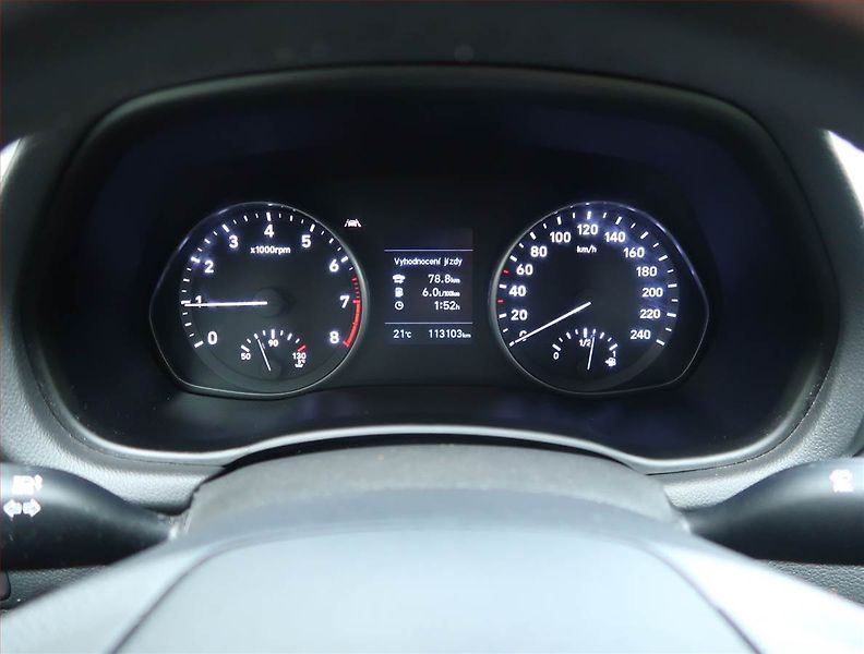 Hyundai i30 (2022) 1.0 T-GDI, ČR,1.maj - fotka 11 z 15