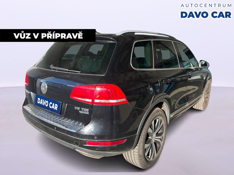 Volkswagen Touareg 3,0 TDI V6 180kW Tiptronic - fotka 4 z 12