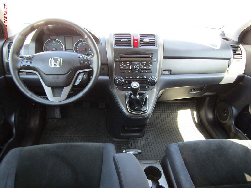 Honda CR-V (2012) 2.2 CiTD 4x4, ČR, servis - fotka 8 z 18