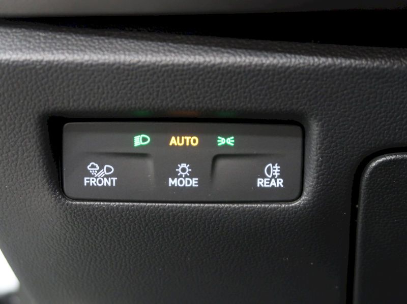 Škoda Superb (2025) SPORTLINE 2.0TSI 195KW DSG WEB - fotka 41 z 46
