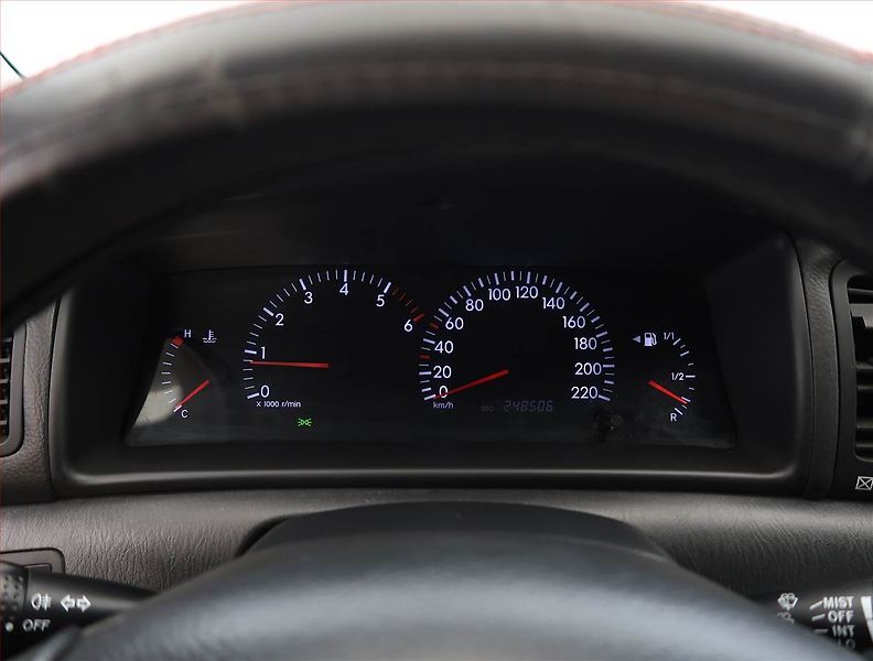 Toyota Corolla (2004) 2.0 D-4D, po STK, Klima - fotka 11 z 16