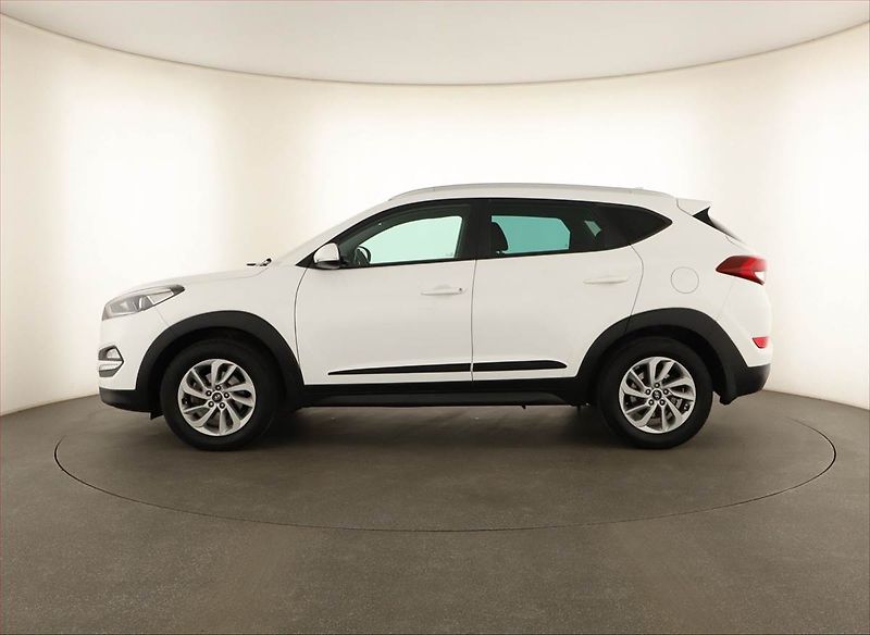 Hyundai Tucson (2017) 1.7 CRDi, Navi, Tempomat - fotka 3 z 15
