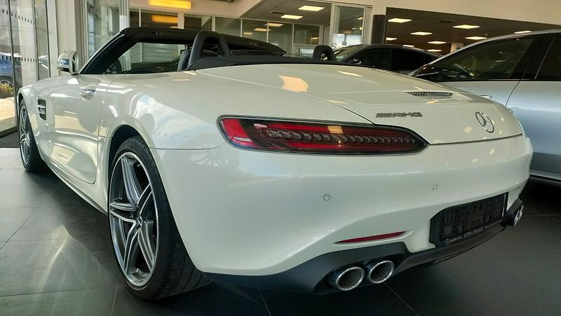 Mercedes-Benz AMG GT (2021) 4.0 /390kW - fotka 12 z 31