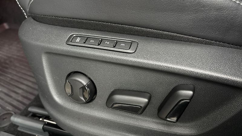 Škoda Kodiaq 2.0 TDI DSG 4x4 Sportline - fotka 22 z 30