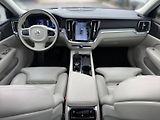 Volvo S60 (2023) ULTIMATE DARK B5 184kW AWD TAŽ - náhled 9