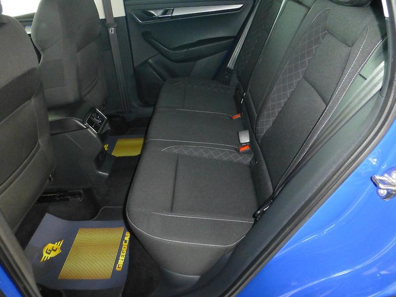 Škoda Karoq (2019) 1,6TDI*PARK.S**ALU***VYHŘ.SED. - fotka 16 z 28