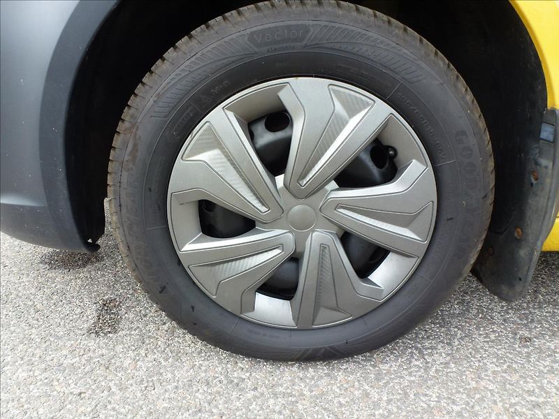 Volkswagen Caddy 2,0 TDI Nová spojka,Nové pneu - fotka 40 z 50
