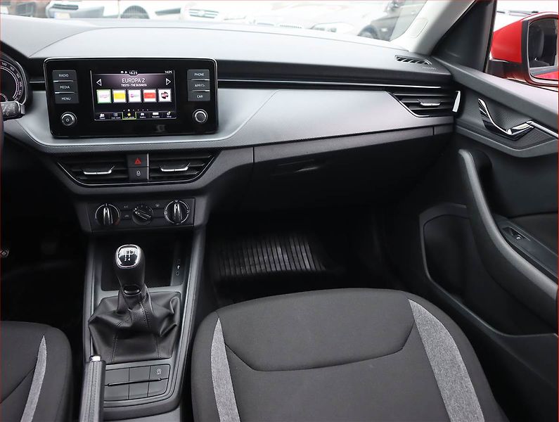 Škoda Scala (2020) Joy 1.0 TSI, Tempomat - fotka 8 z 20