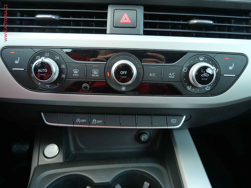 Audi A4 (2016) 2.0 TDi, AC, bixen, park - fotka 16 z 22