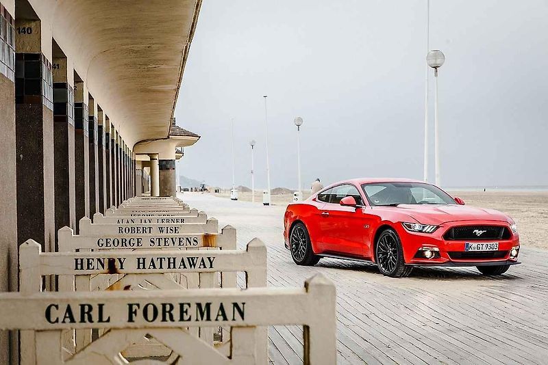 Ford Mustang.