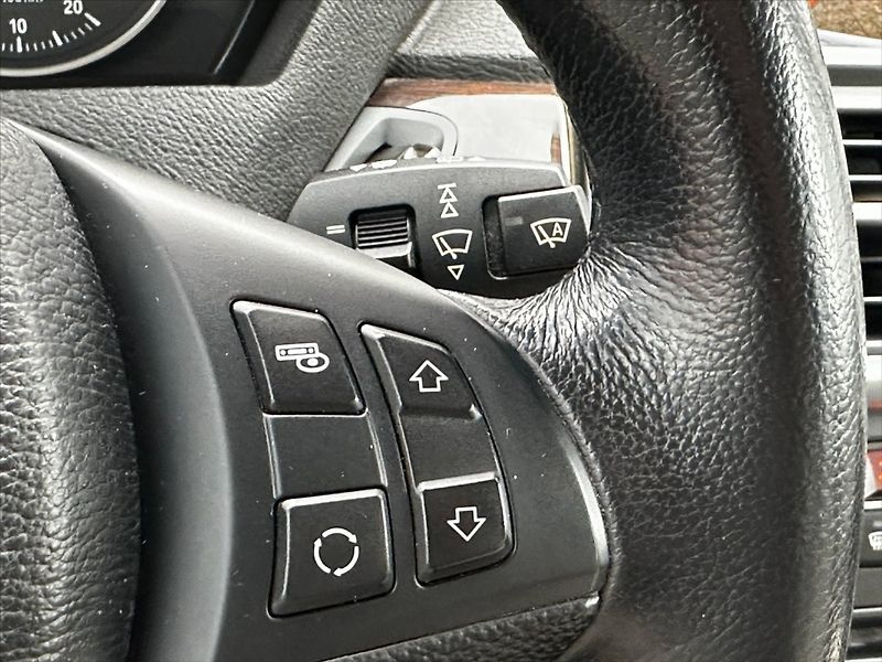 BMW X5 3,0 D 180kW xDrive - fotka 23 z 36